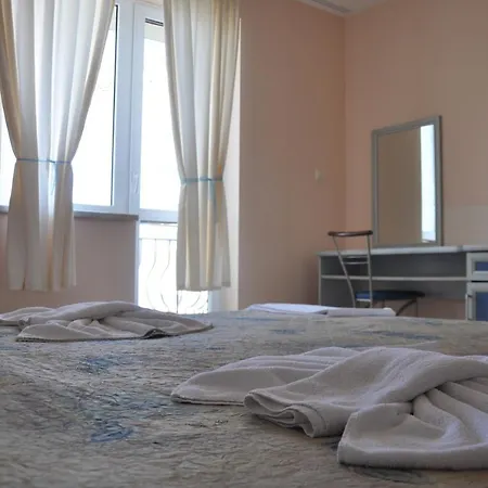 Belleville Hotel 3*