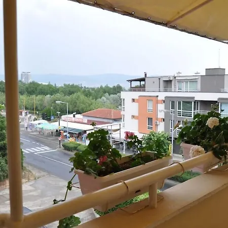 Belleville 阳光海滩