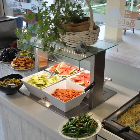 מלון Belleville סאני ביץ'